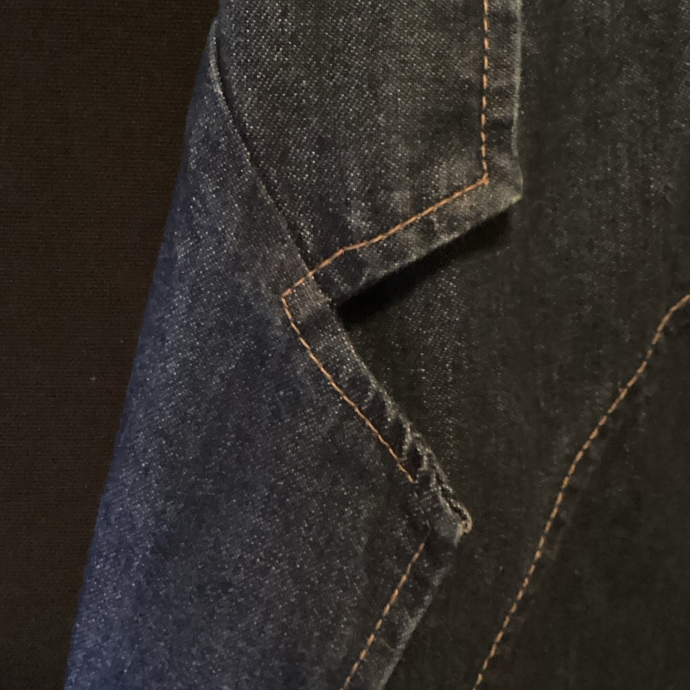 Women's Dark Blue Denim Jacket with Smocked Hem Size Medium - Picture 4 of 5